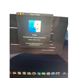 Apple MacBook 13 pouces de couleur gris sidéral