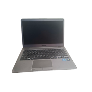 Samsung Série 5 Ultra 13,3 pouces – Core i5 – NP530U3B – 2012